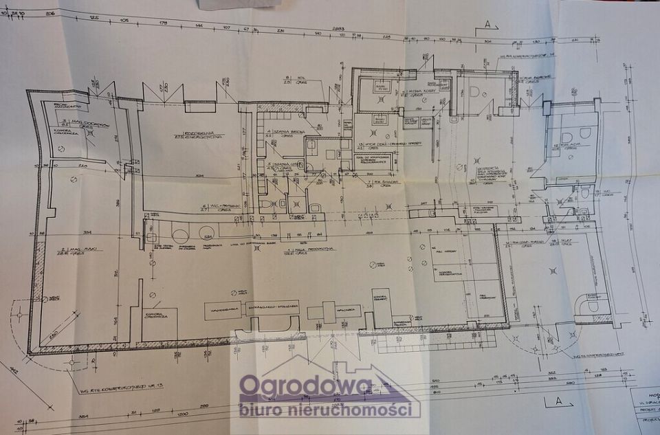 Budynek użytkowy Warszawa