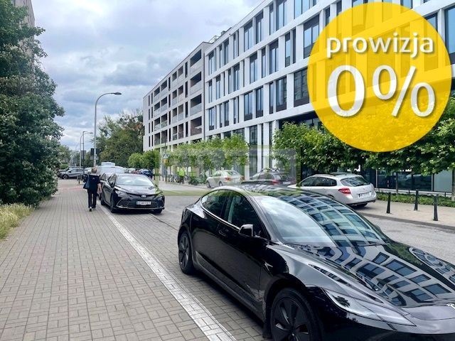 Budynek użytkowy Warszawa