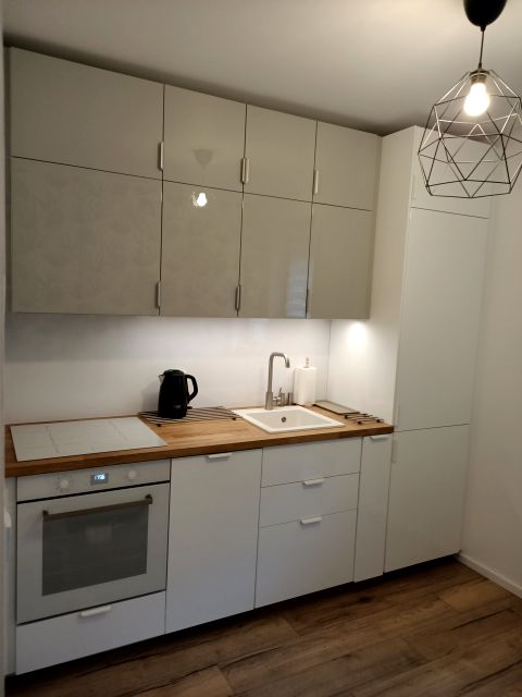 Mieszkanie blok mieszkalny nad rzeką