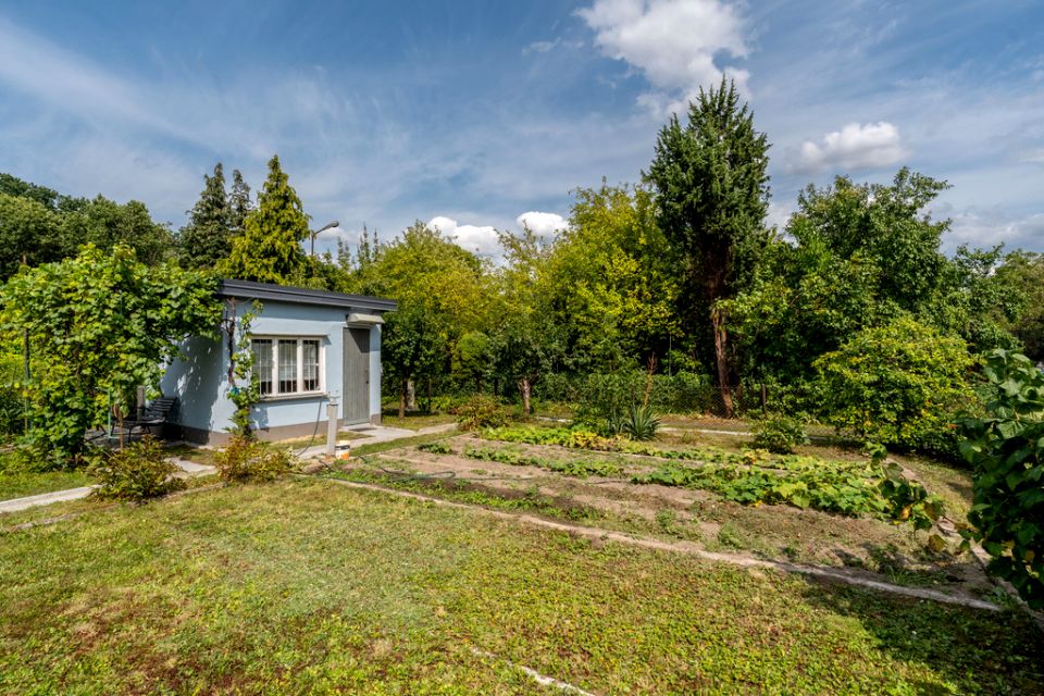 Ogrodzona działka sprzedam