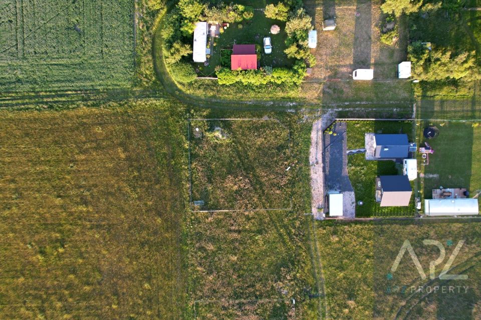 Działka budowlana Śmiechów sprzedam