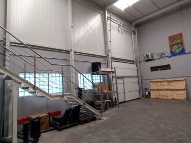 Lokal Komorniki