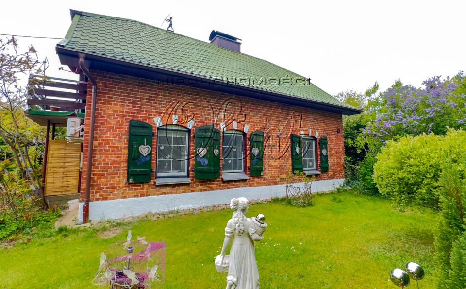 Dom Szczenurze