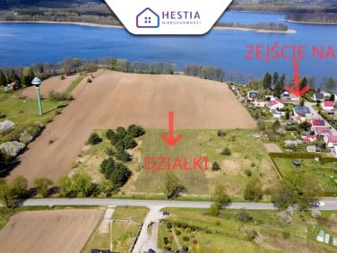 Działka nad jeziorem