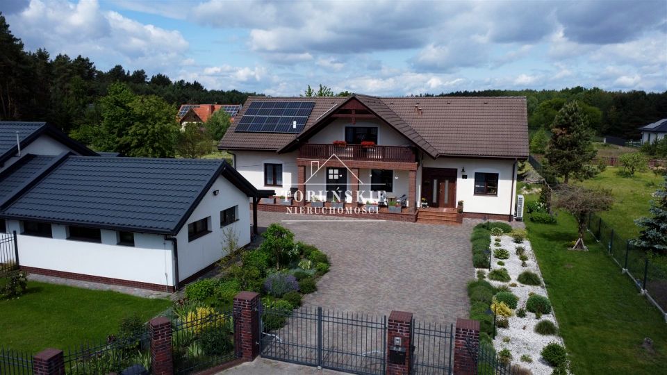 Dom Czarne Błoto