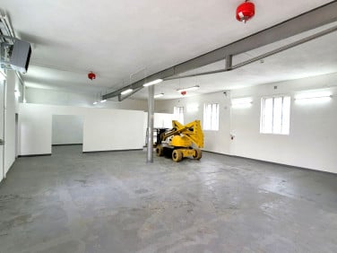 Budynek użytkowy Warszawa