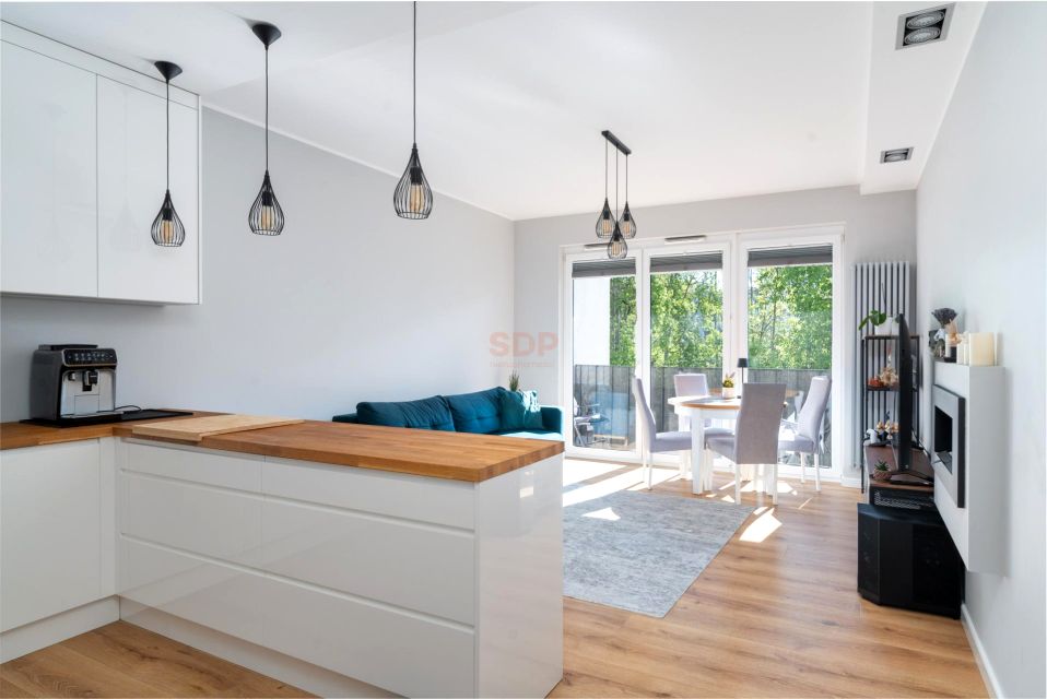 Mieszkanie blok mieszkalny Warszawa