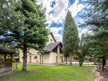 Dom Pęcice