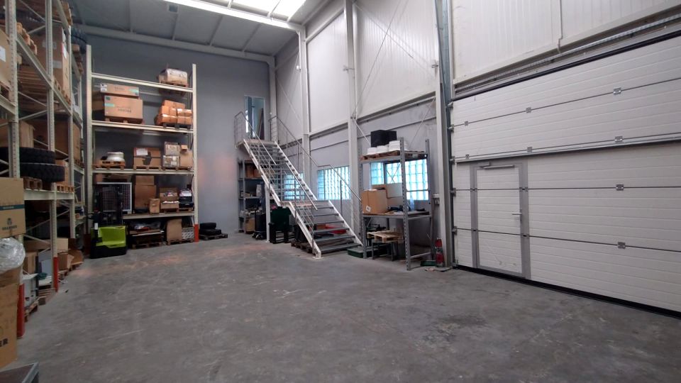 Lokal Komorniki
