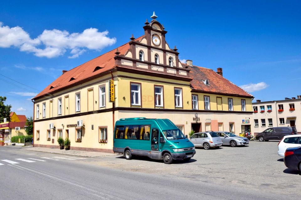 Budynek użytkowy Kostomłoty