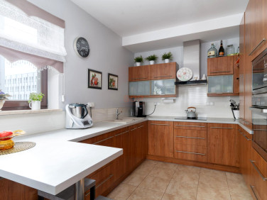 Mieszkanie blok mieszkalny sprzedaż