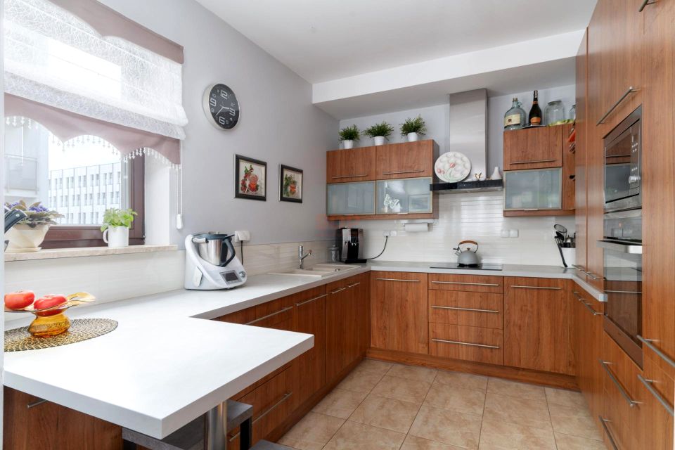 Mieszkanie blok mieszkalny sprzedaż