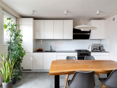 Mieszkanie blok mieszkalny Warszawa