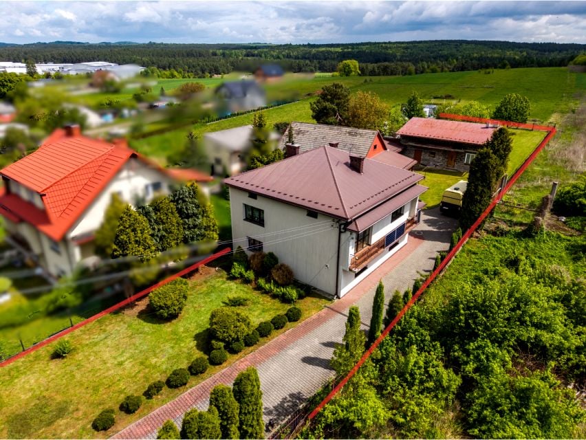 Dom z garażem