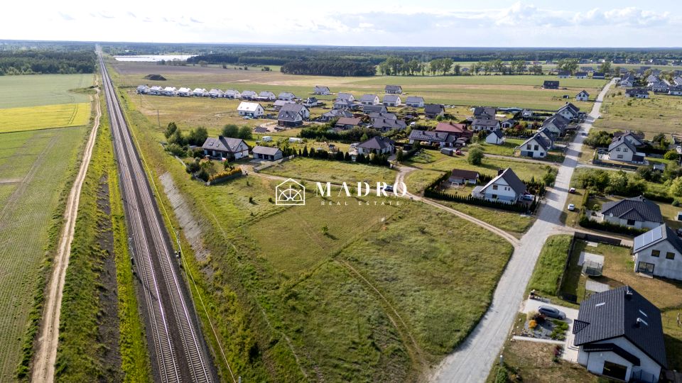 Ogrodzona działka Grzędzice