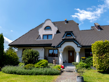 Dom Działoszyn
