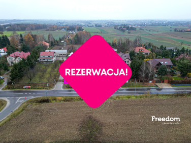 Działka przy lesie