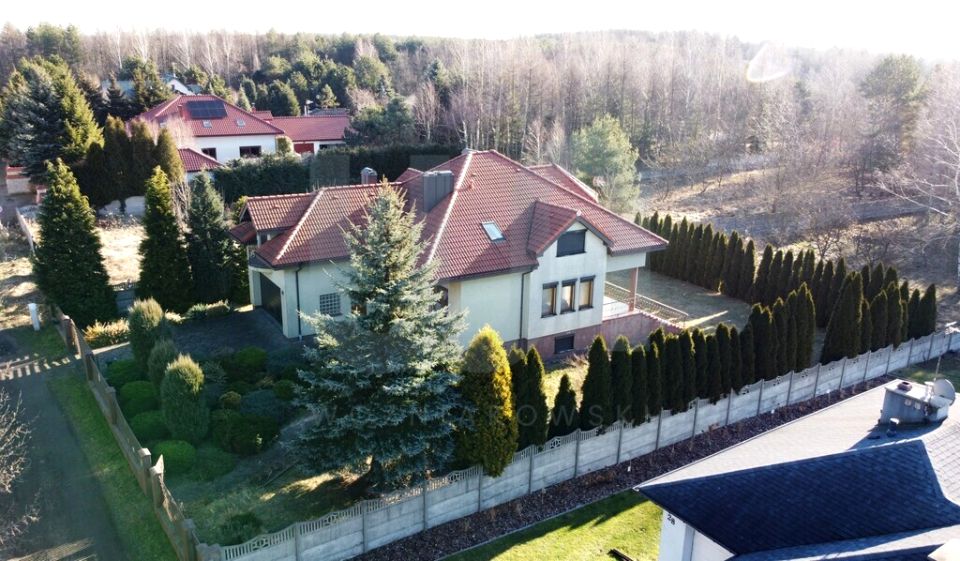 Dom CZĘSTOCHOWA