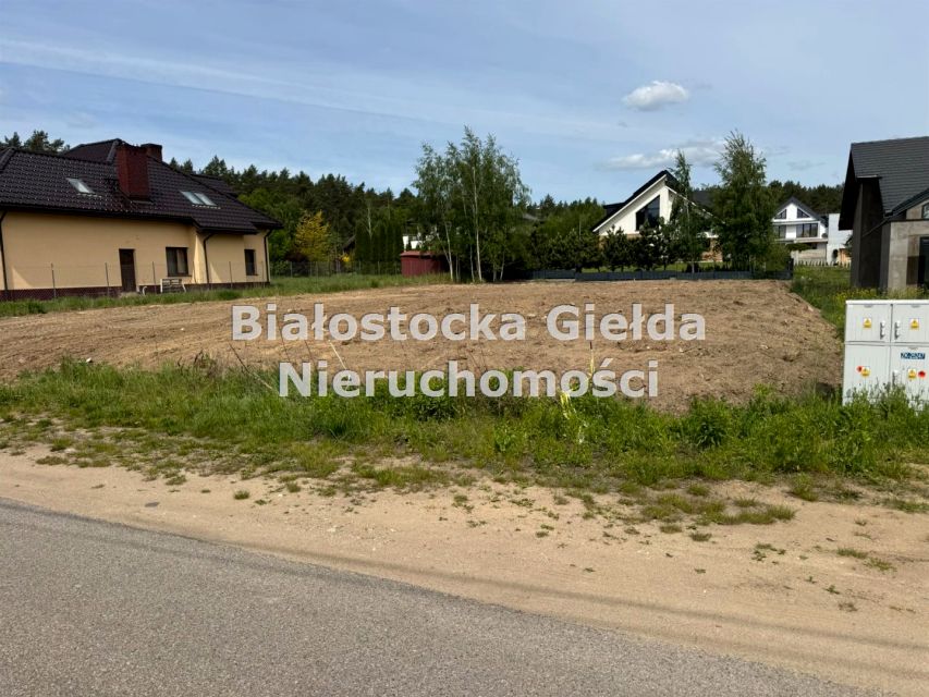 Pusta działka Izabelin