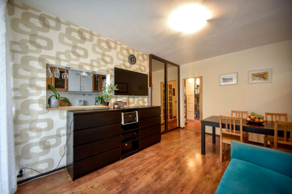 Mieszkanie blok mieszkalny sprzedaż