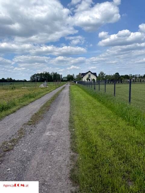 Działka budowlana Cholewy