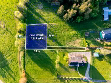 Działka przy lesie