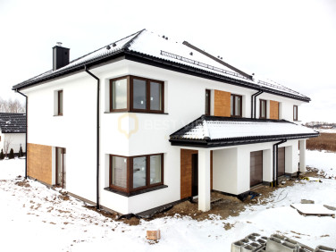 Dom Wólka Kosowska