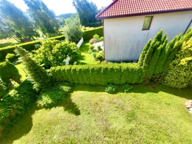 Dom z garażem