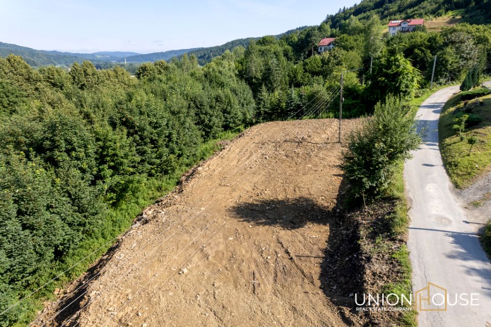 Ogrodzona działka sprzedam
