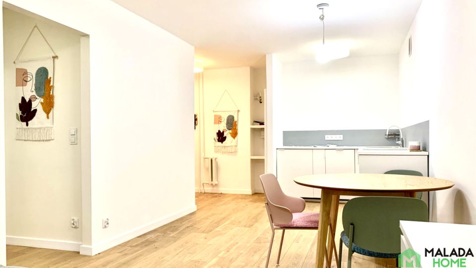 Mieszkanie blok mieszkalny Wrocław