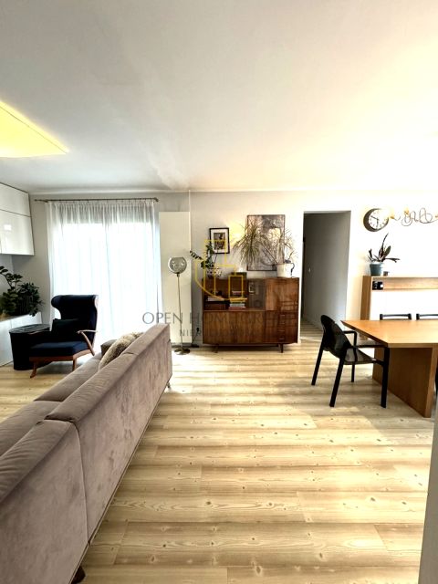 Mieszkanie blok mieszkalny sprzedaż