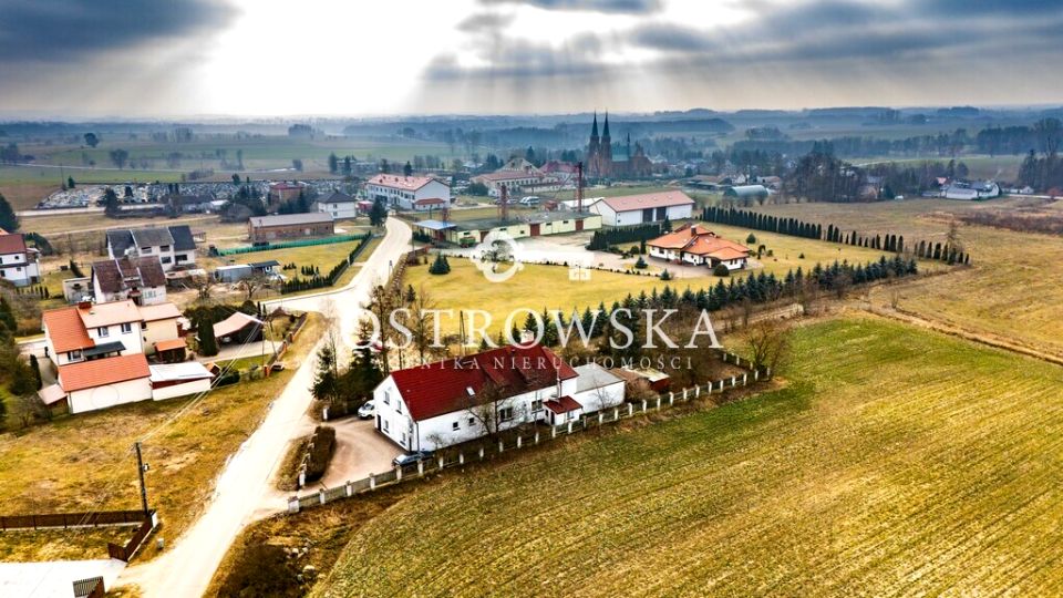 Budynek użytkowy JANOWIEC KOŚCIELNY
