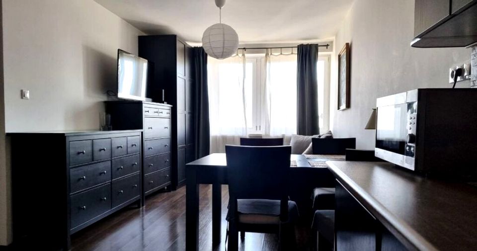 Mieszkanie blok mieszkalny Warszawa