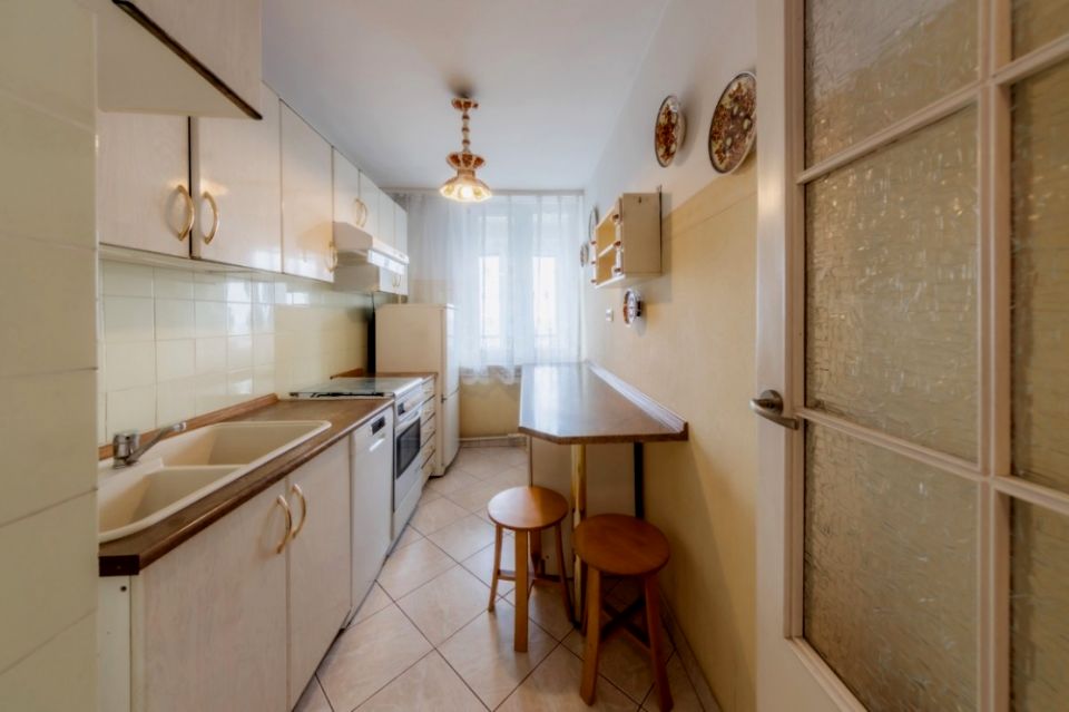 Mieszkanie blok mieszkalny sprzedaż