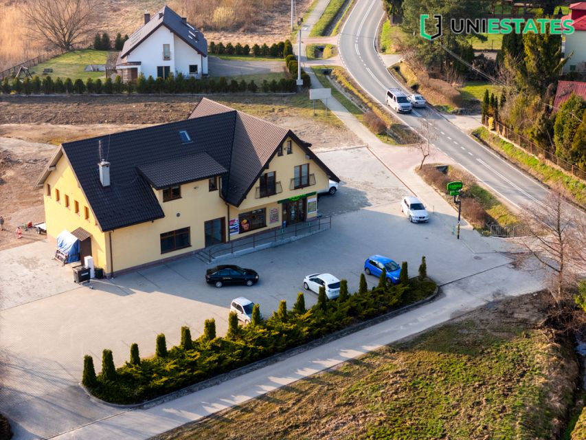Lokal Brzoskwinia