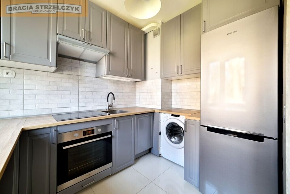 Mieszkanie blok mieszkalny Warszawa