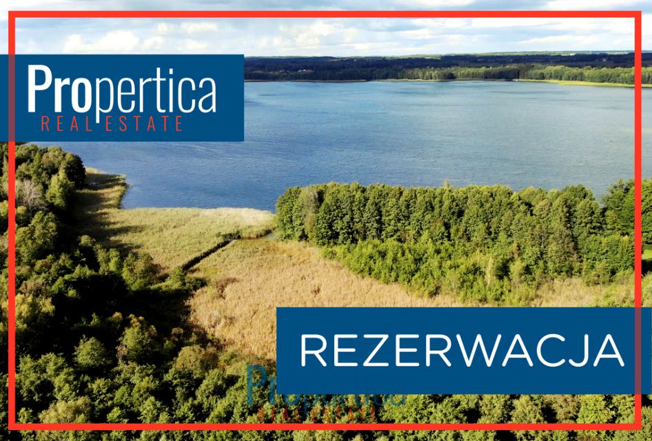 Działka nad jeziorem