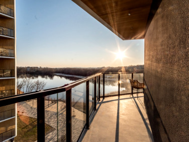 Mieszkanie nad jeziorem