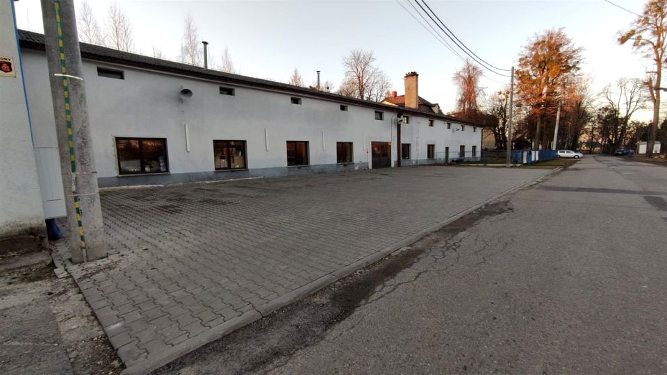 Budynek użytkowy Pogórze