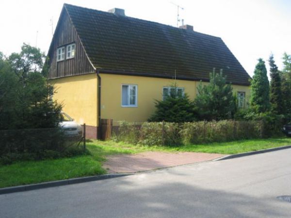Dom Sławno