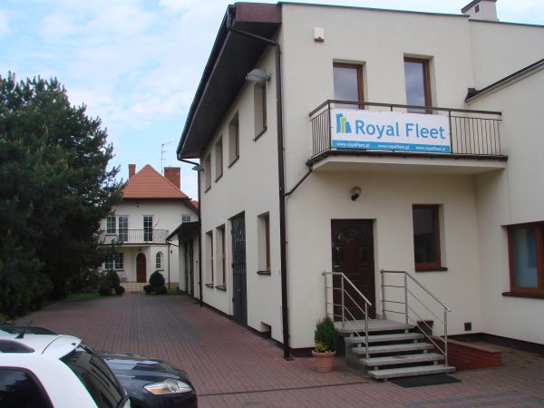Budynek użytkowy Warszawa