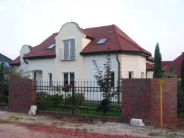 Dom Mokronos Górny
