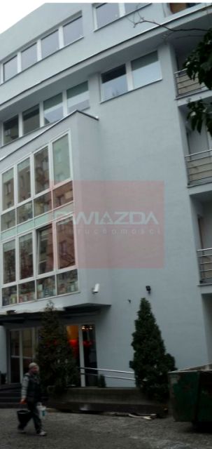 Budynek użytkowy Warszawa