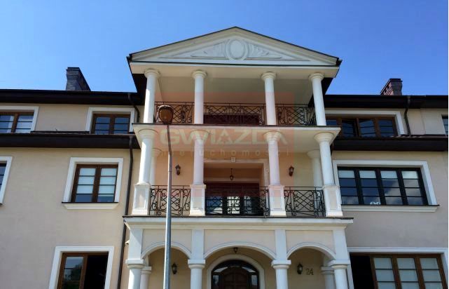 Budynek użytkowy Warszawa