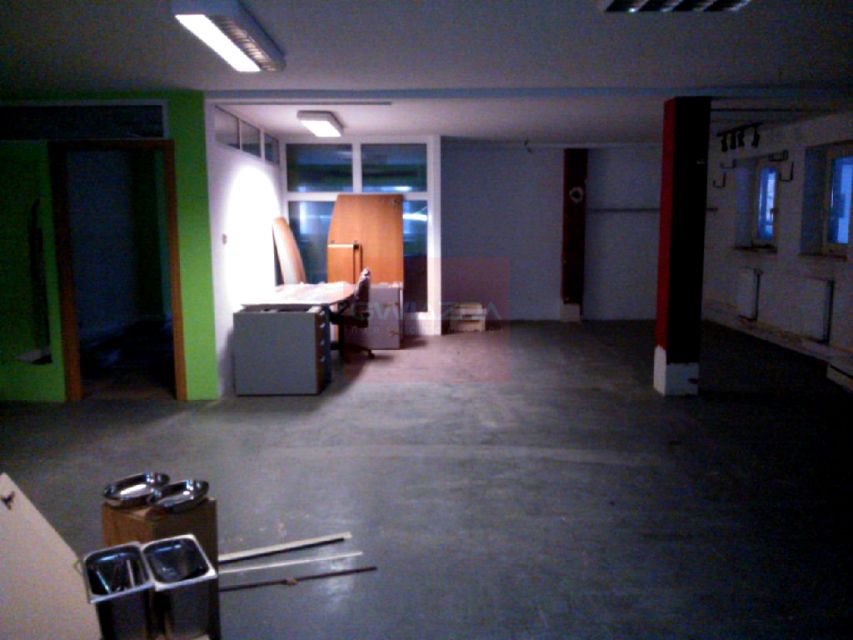 Budynek użytkowy Warszawa