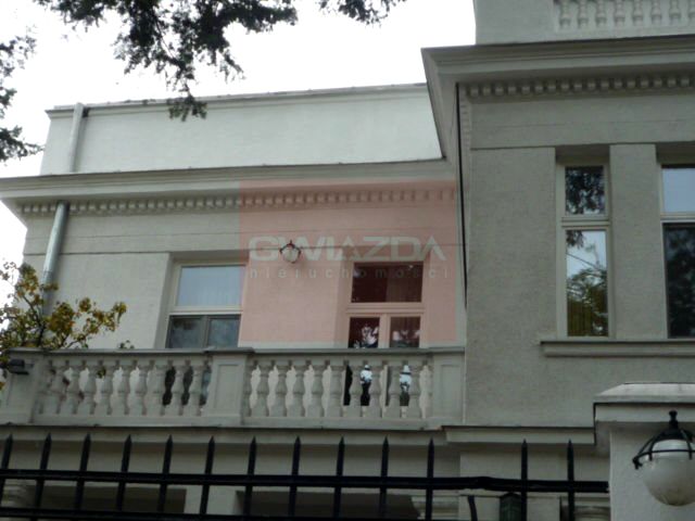 Budynek użytkowy Warszawa