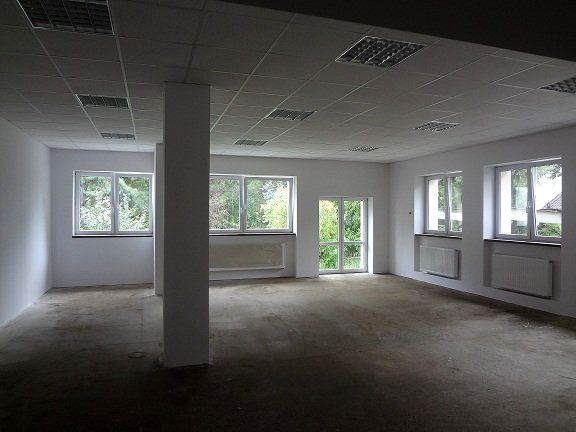 Budynek użytkowy Warszawa