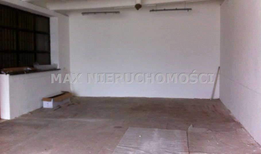 Budynek użytkowy Warszawa