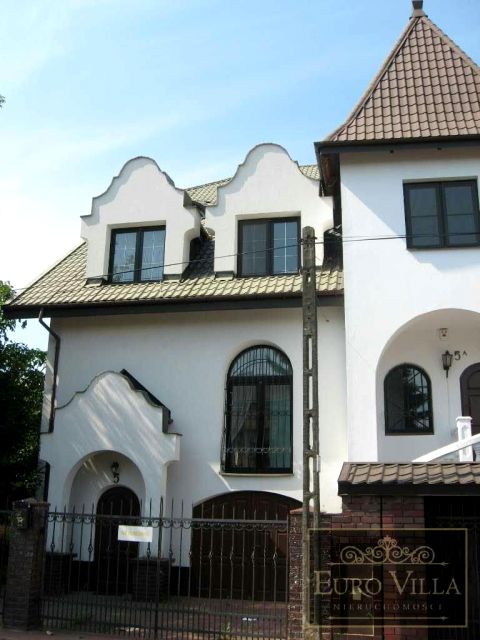 Dom Warszawa