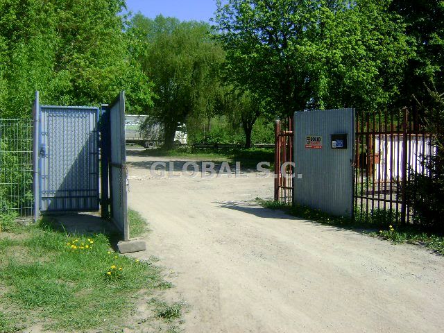 Ogrodzona działka sprzedam